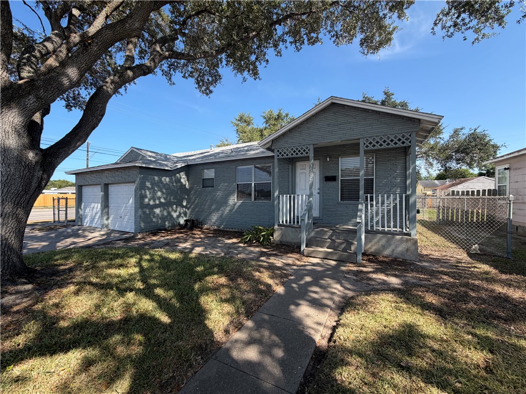 3902 Herndon Street Corpus Christi TX 78411