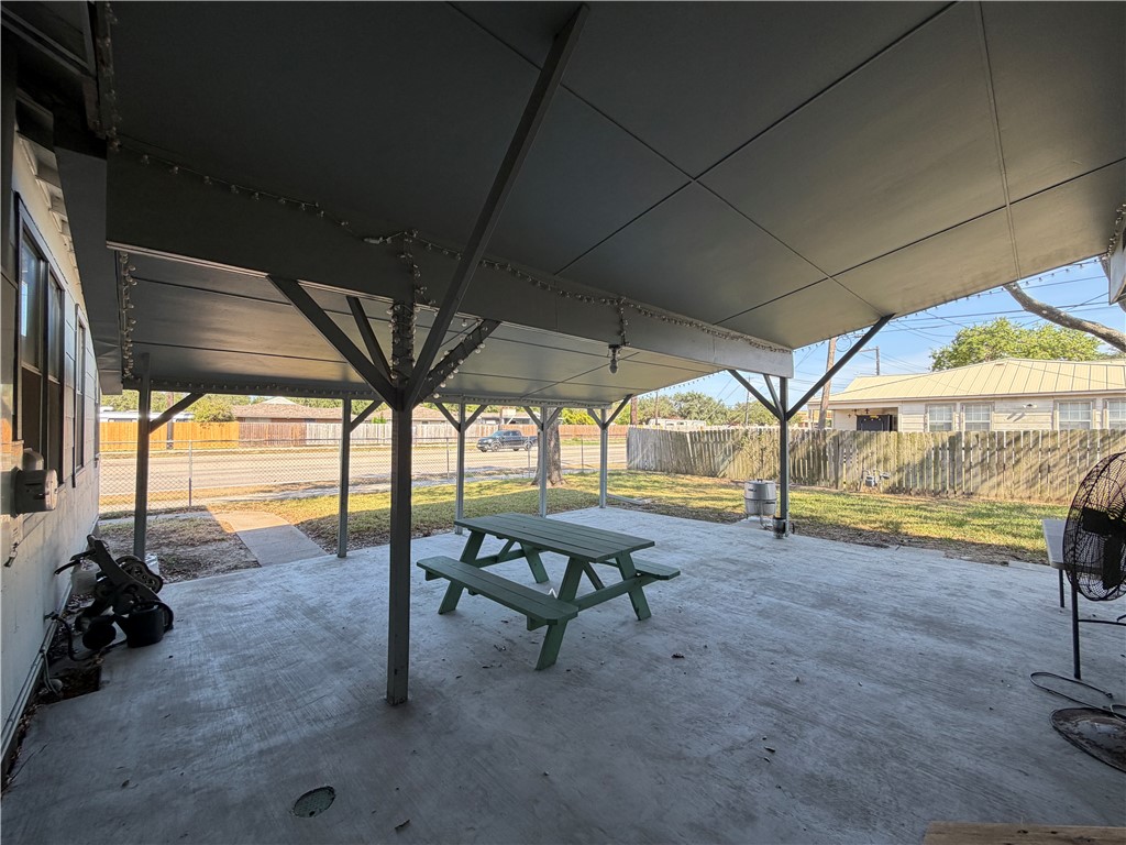 3902 Herndon Street Corpus Christi TX 78411