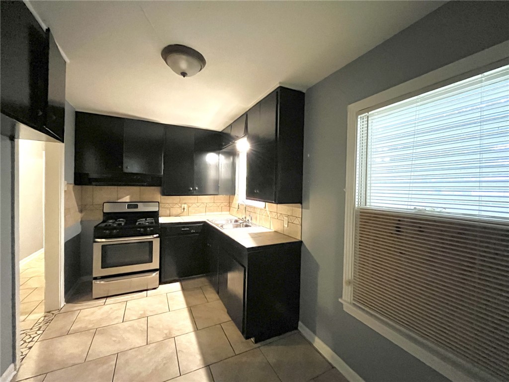 4213 Lowman Street Corpus Christi TX 78411