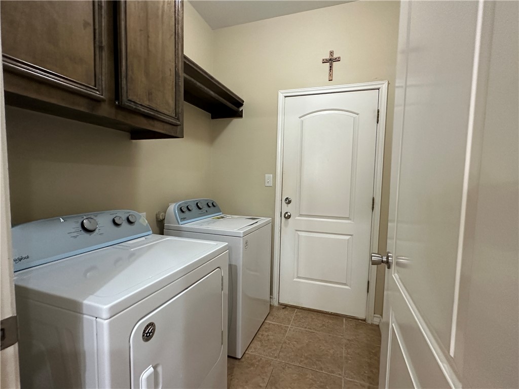 6905 Aaron Drive Corpus Christi TX 78413