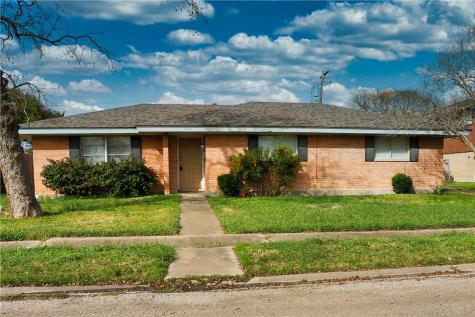 103 Chase Drive Portland TX 78374