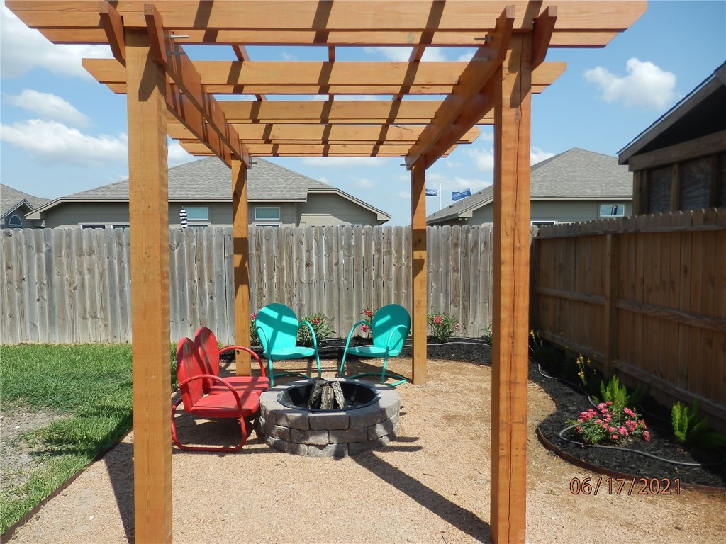 7505 Loyd Neal Corpus Christi TX 78414
