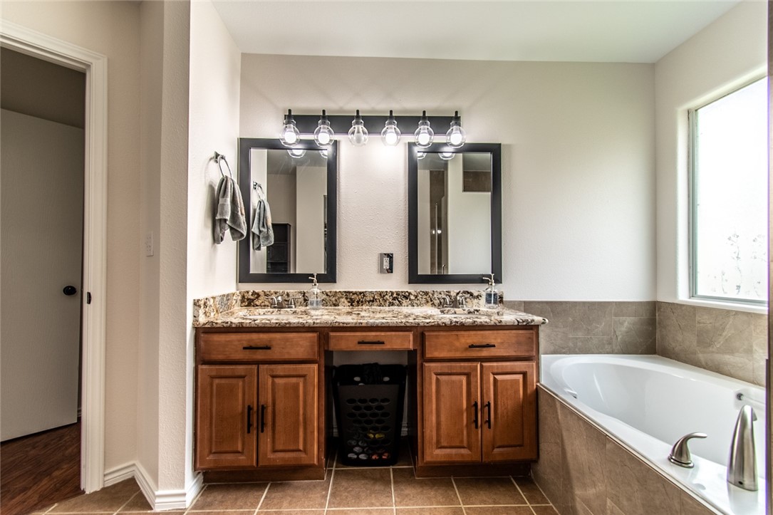 3810 Los Arroyos Drive Corpus Christi TX 78414