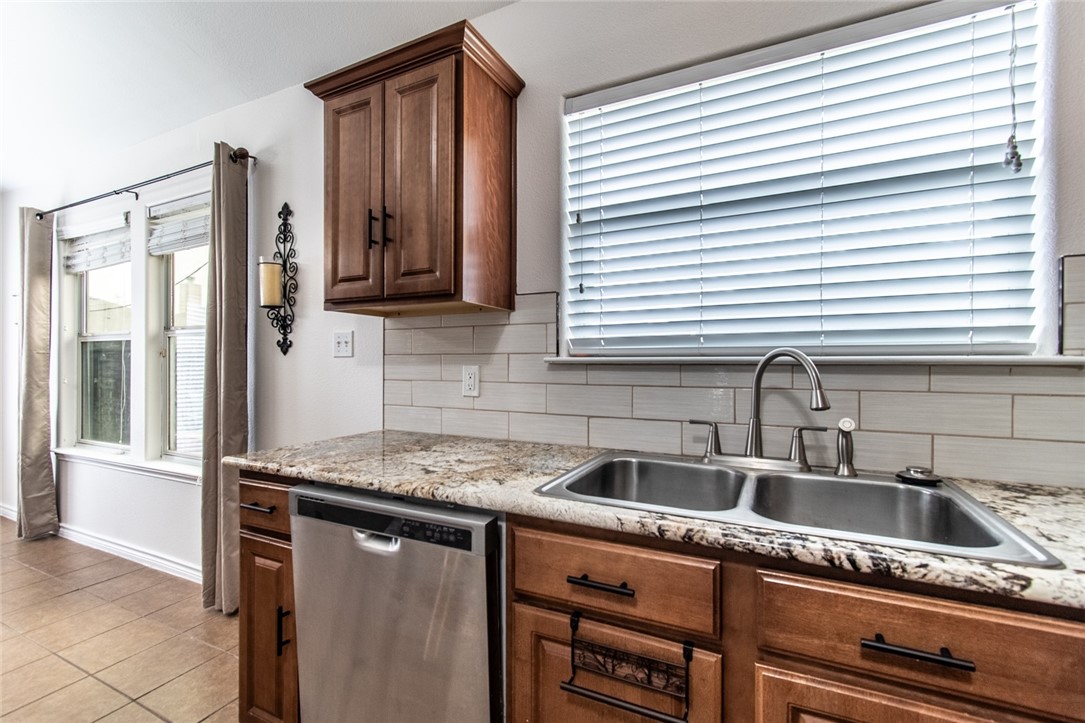 3810 Los Arroyos Drive Corpus Christi TX 78414