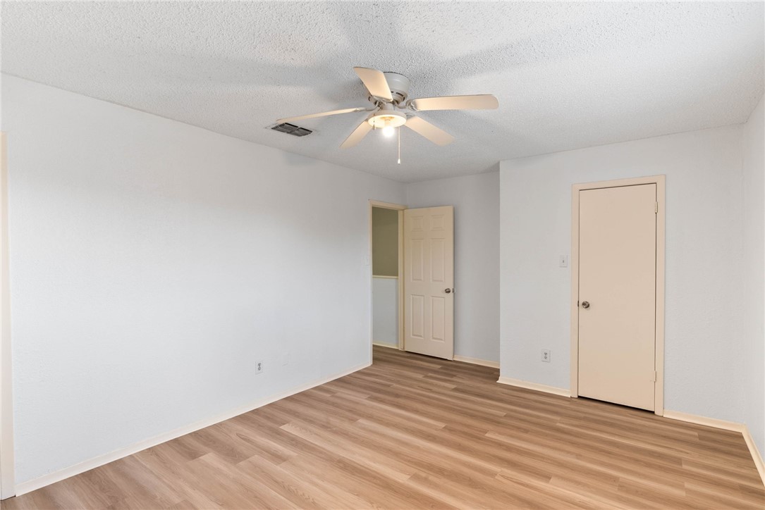 5133 Middlecoff A Corpus Christi TX 78413