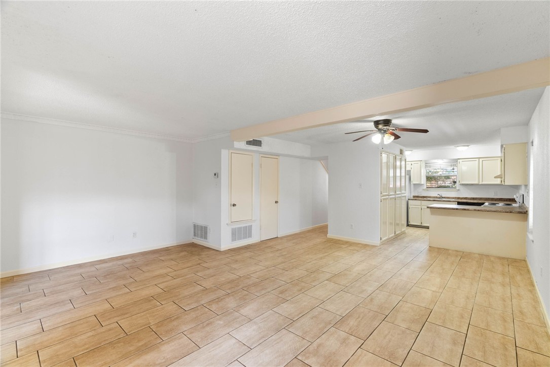 5133 Middlecoff A Corpus Christi TX 78413