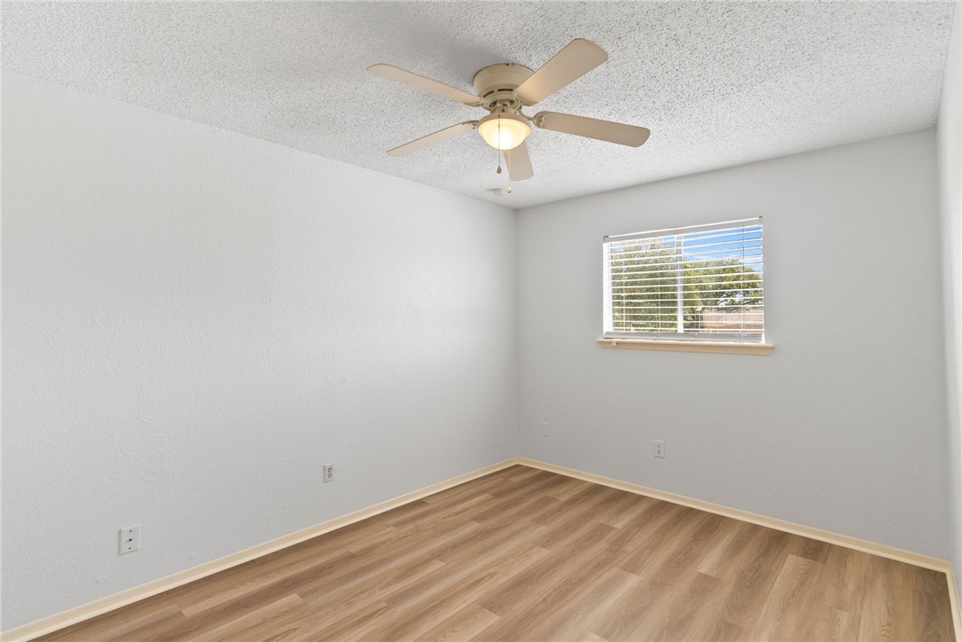 5133 Middlecoff A Corpus Christi TX 78413