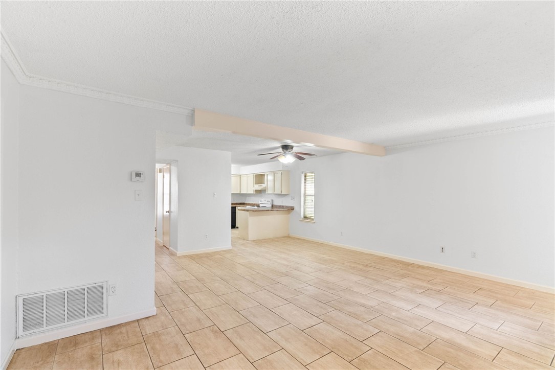 5133 Middlecoff A Corpus Christi TX 78413