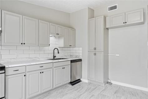 103 Magnolia Place Portland TX 78374