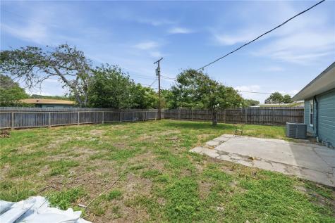 103 Magnolia Place Portland TX 78374