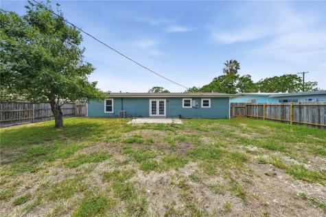 103 Magnolia Place Portland TX 78374