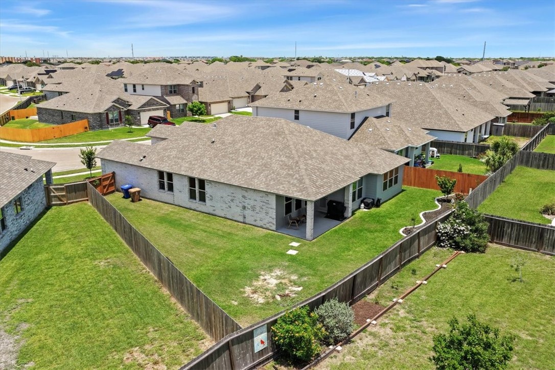 2646 Las Estrellas Street Corpus Christi TX 78414