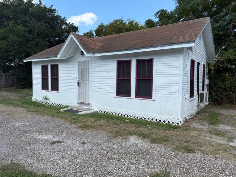 613 1/2 6th Street Corpus Christi TX 78401