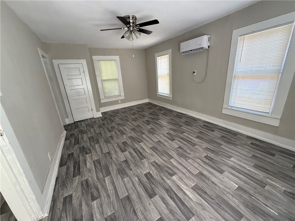 613 1/2 6th Street Corpus Christi TX 78401