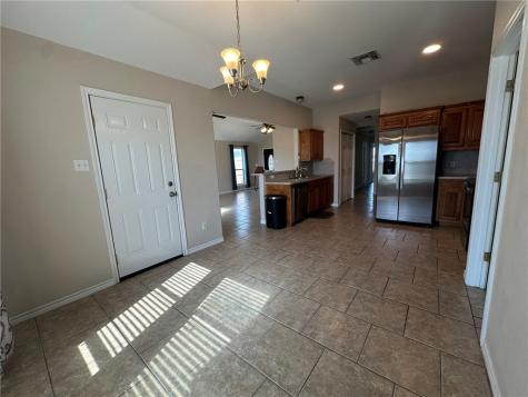 2012 Cottonwood Drive Portland TX 78374