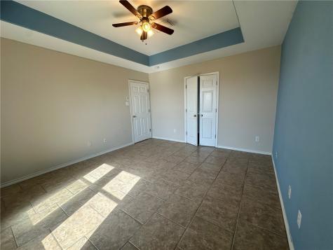2012 Cottonwood Drive Portland TX 78374