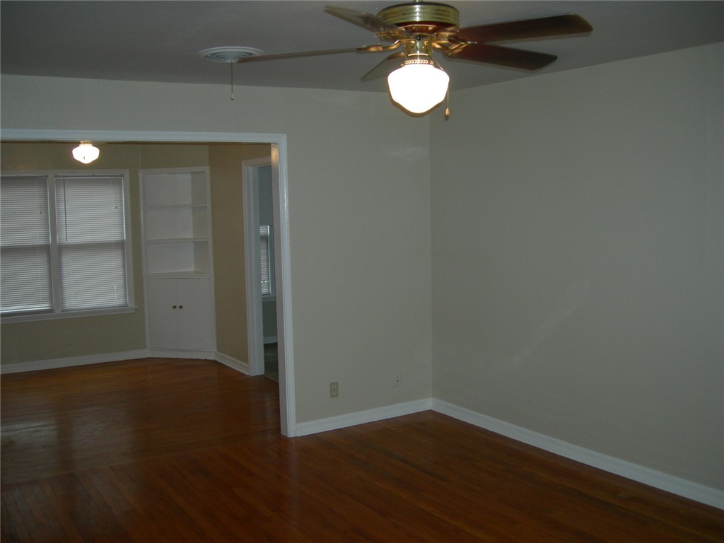 2801 Lawnview Street Corpus Christi TX 78404