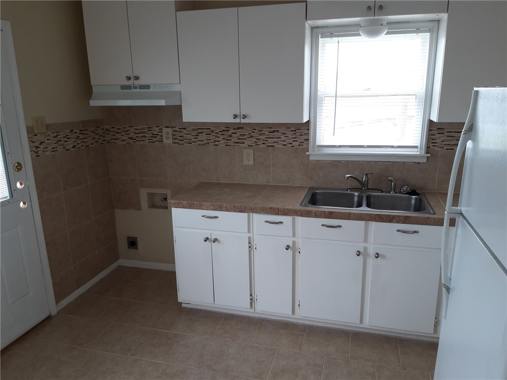 2801 Lawnview Street Corpus Christi TX 78404