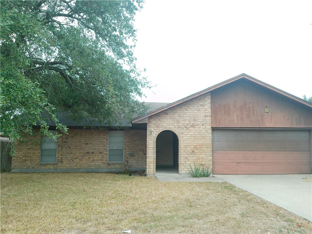 3929 Pernitas Creek Drive Corpus Christi TX 78410