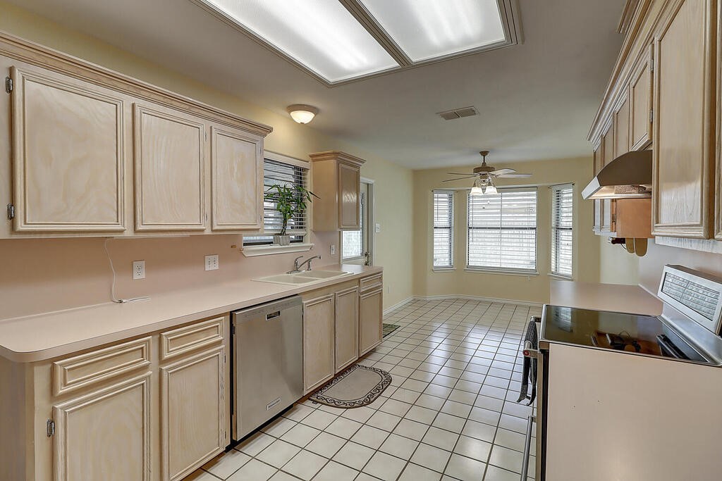 4321 Holly Ridge Drive Corpus Christi TX 78413