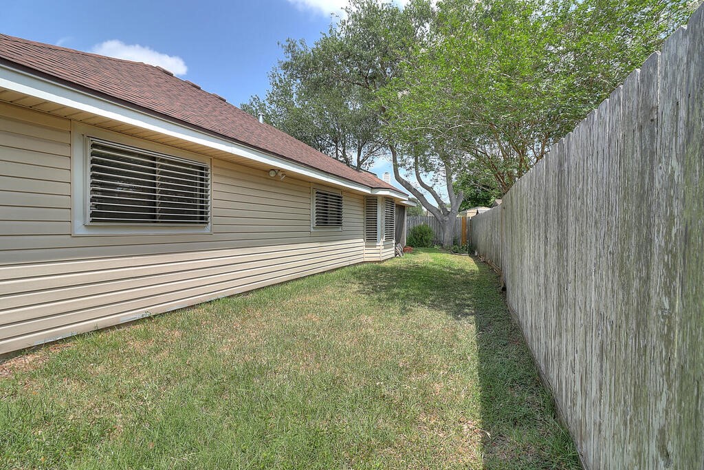 4321 Holly Ridge Drive Corpus Christi TX 78413