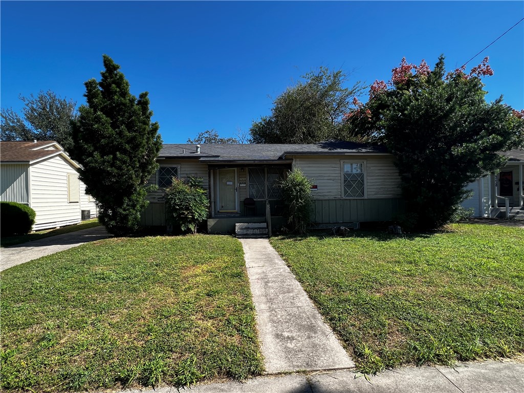 4234 Brentwood Drive Corpus Christi TX 78415