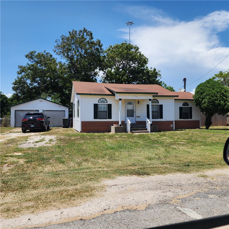 937 Poth Corpus Christi TX 78408
