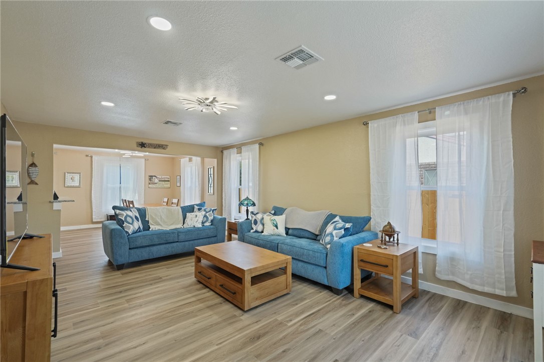 3531 Lawnview Street Corpus Christi TX 78411
