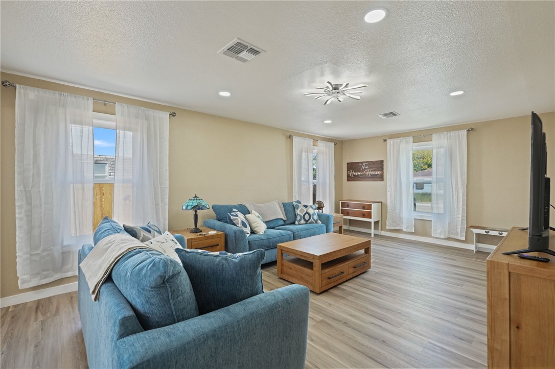 3531 Lawnview Street Corpus Christi TX 78411