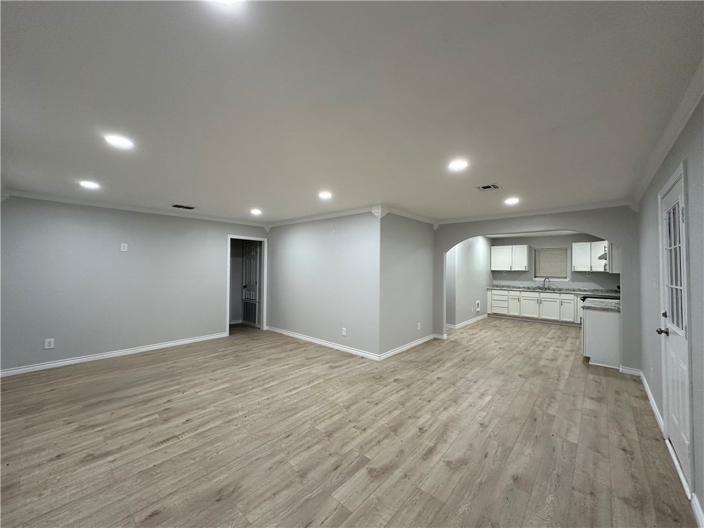 1202 Main Drive Corpus Christi TX 78409