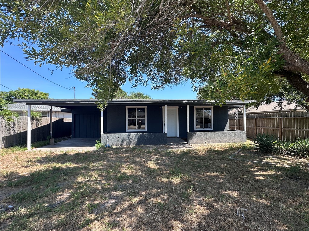 1217 Stone Street Corpus Christi TX 78418