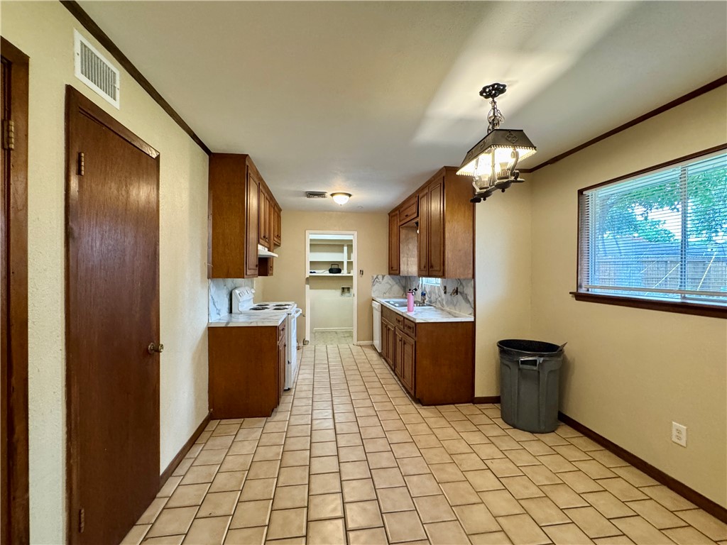 4422 Oxford Drive Corpus Christi TX 78411