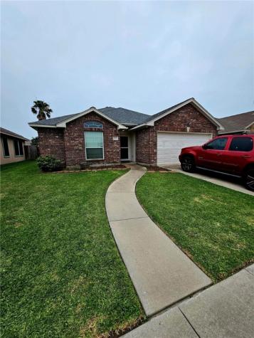 2107 Tallow Drive Portland TX 78374