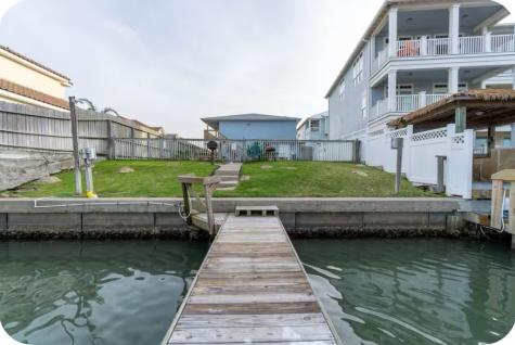 14898 Granada Drive 4 Corpus Christi TX 78418