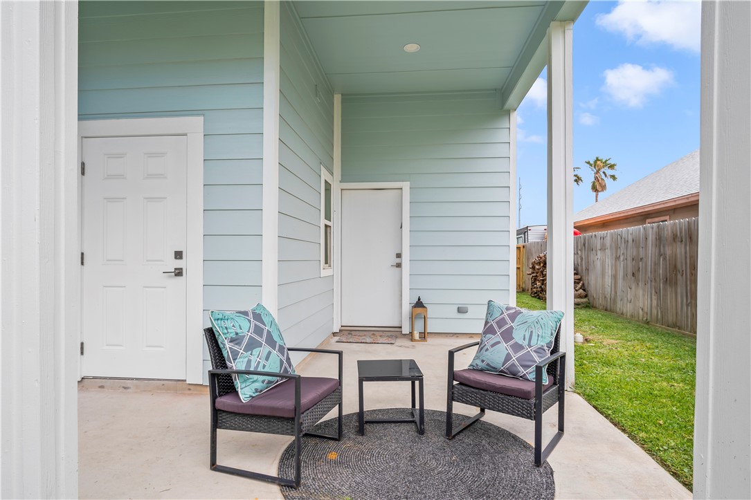 518 Aransas Channel Port Aransas TX 78373