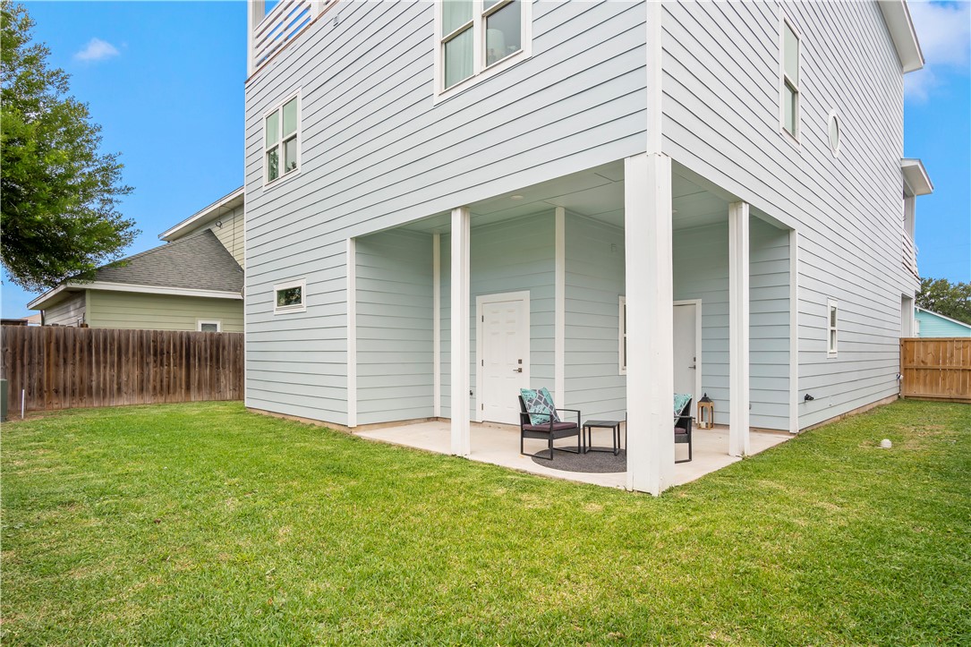 518 Aransas Channel Port Aransas TX 78373