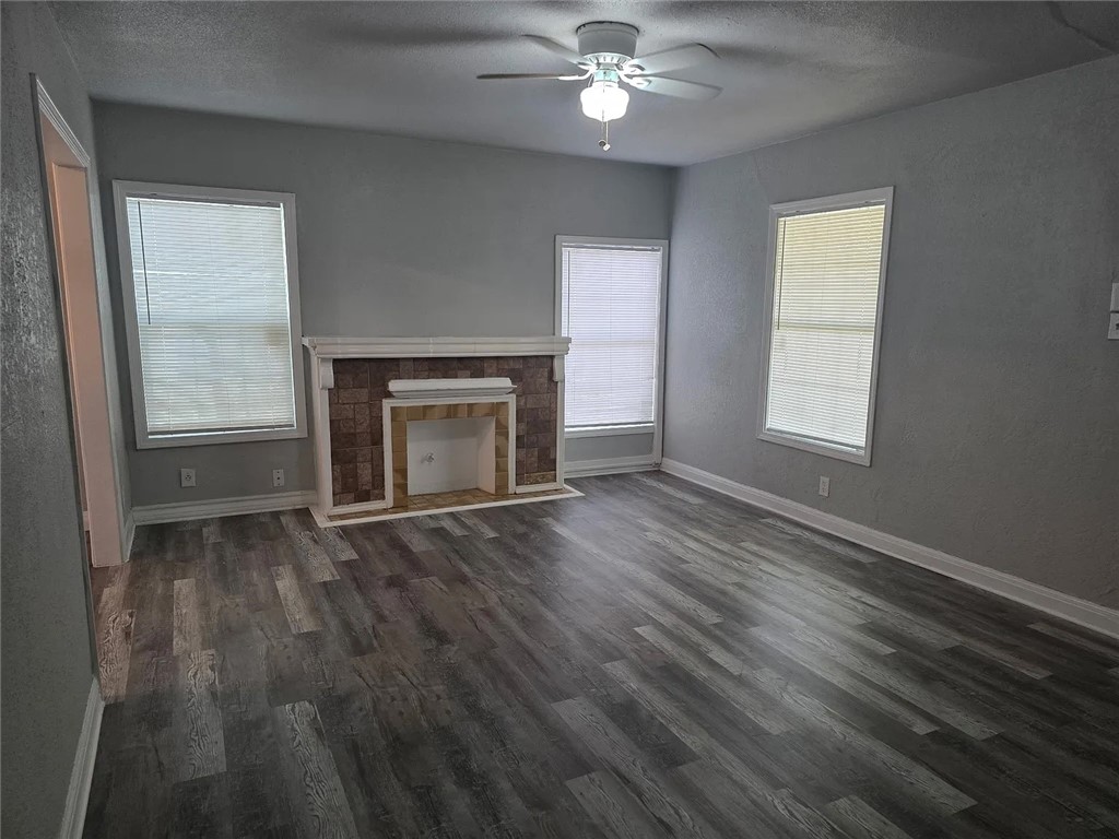 133 E Vanderbilt Drive Corpus Christi TX 78415
