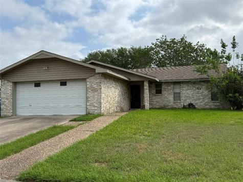 110 Timberview Street Portland TX 78374