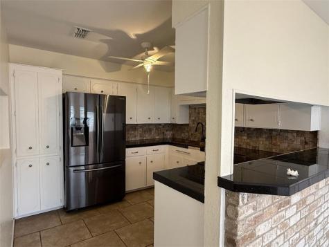 110 Timberview Street Portland TX 78374