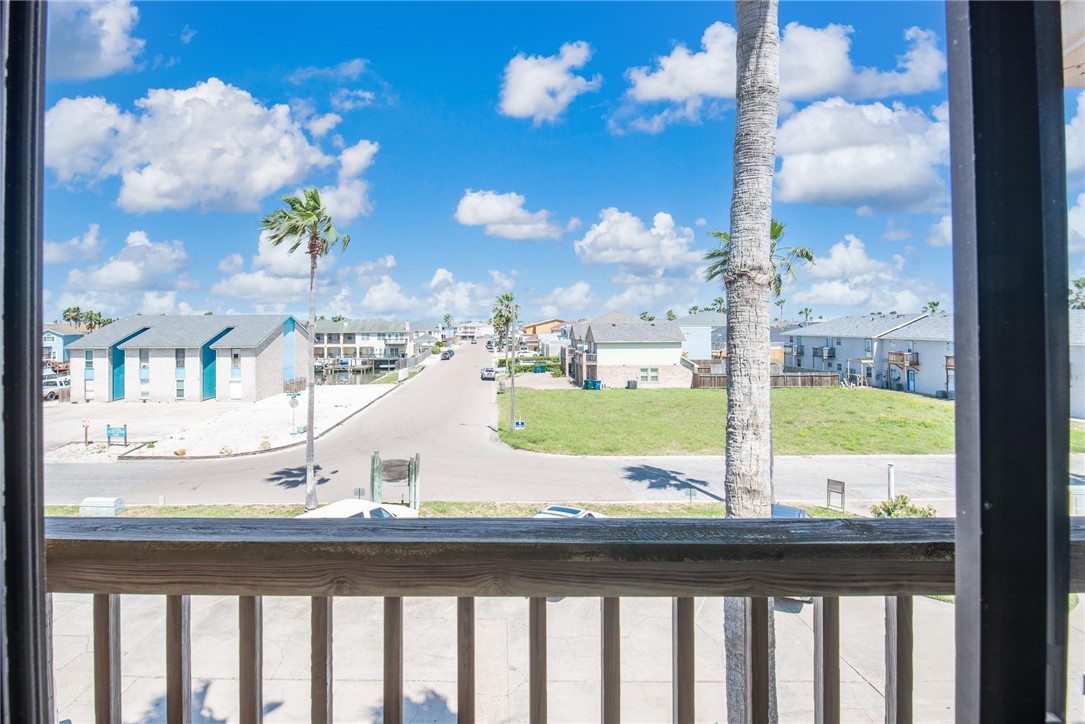 15425 Fortuna Bay Drive 304 Corpus Christi TX 78418