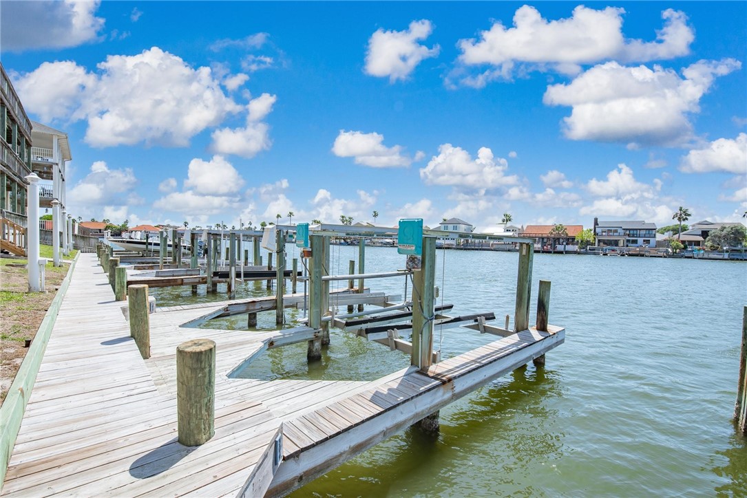 15425 Fortuna Bay Drive 304 Corpus Christi TX 78418