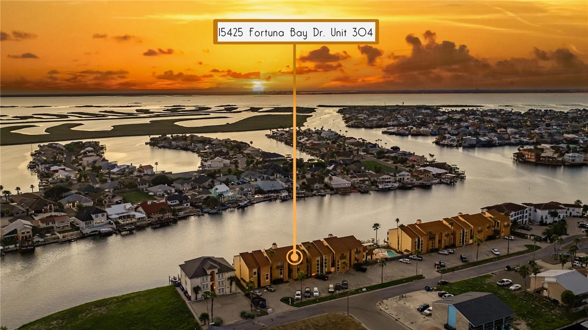 15425 Fortuna Bay Drive 304 Corpus Christi TX 78418