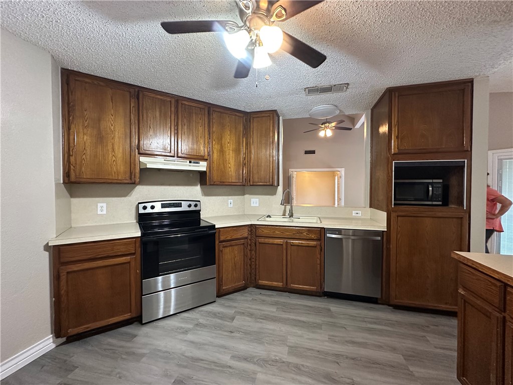 2429 Woodway Drive Corpus Christi TX 78414