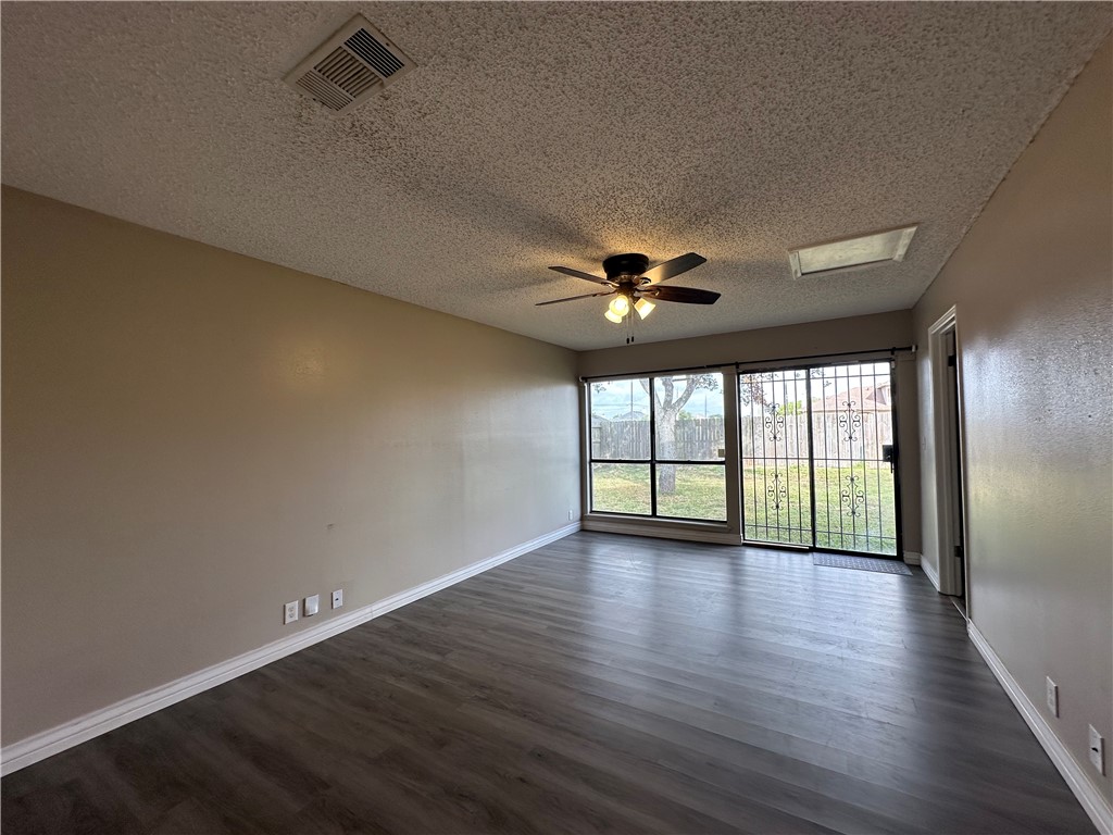 2429 Woodway Drive Corpus Christi TX 78414