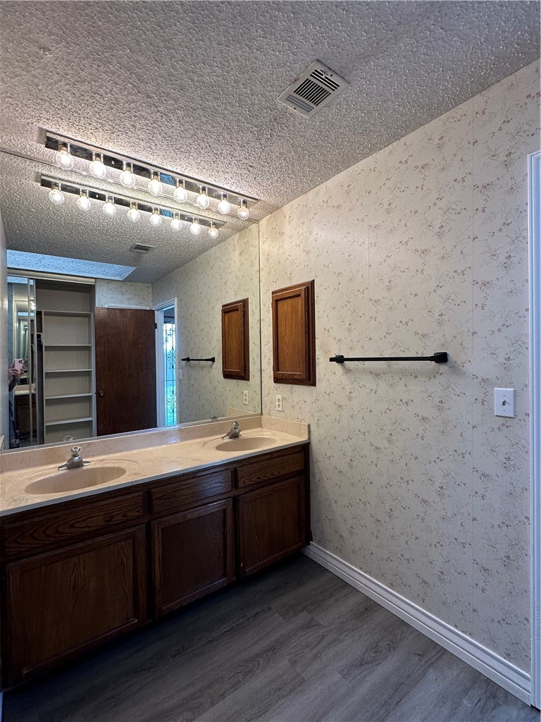 2429 Woodway Drive Corpus Christi TX 78414