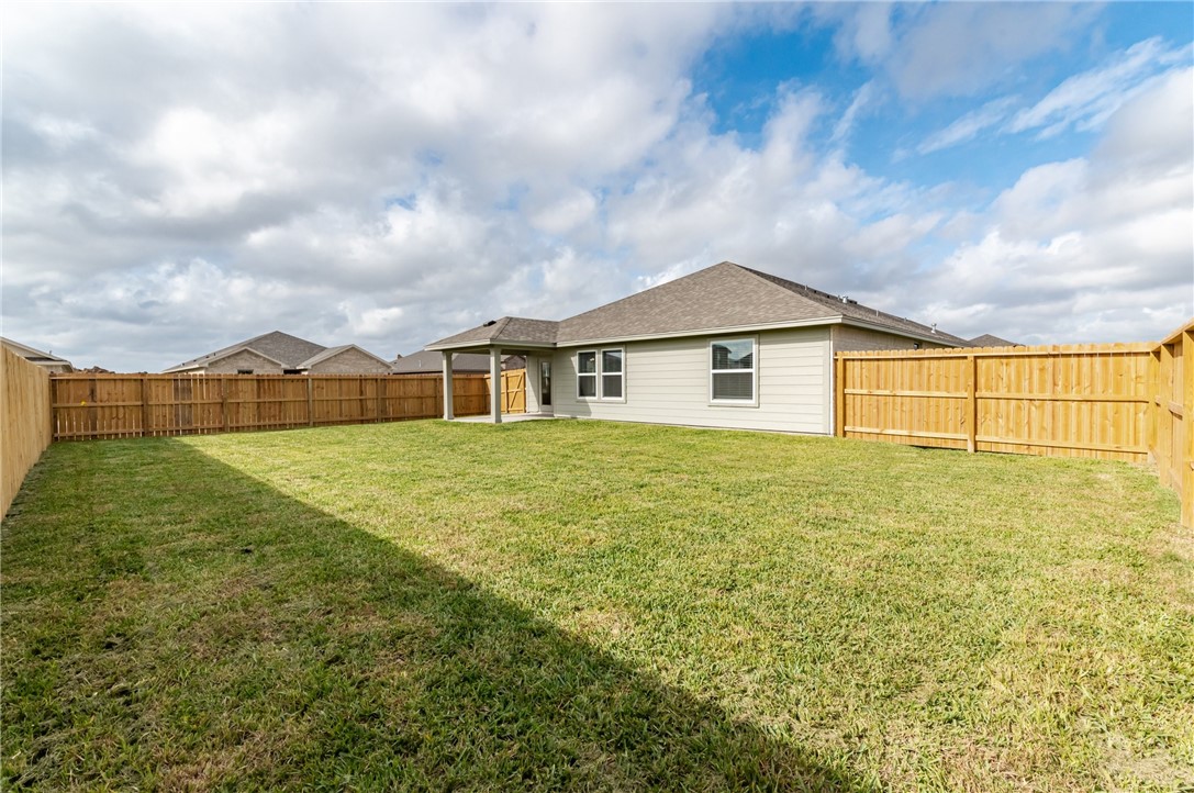 1353 Trent Park Lane Corpus Christi TX 78415