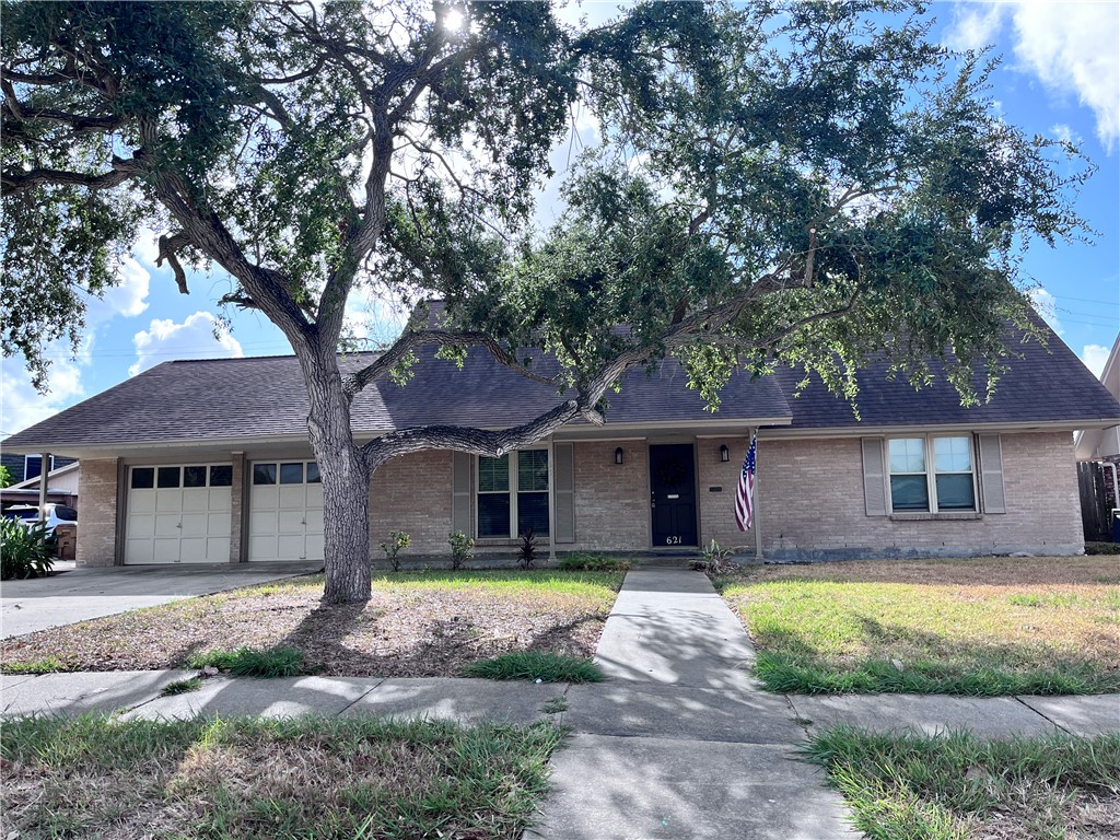 621 Philomena Drive Corpus Christi TX 78412