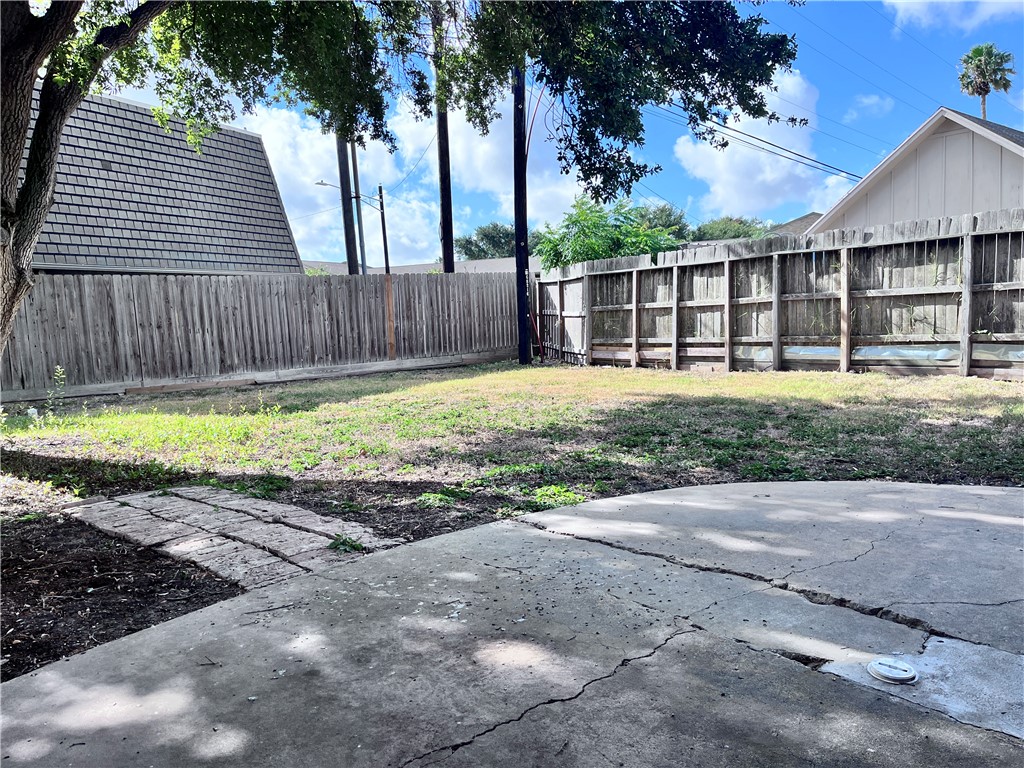 621 Philomena Drive Corpus Christi TX 78412