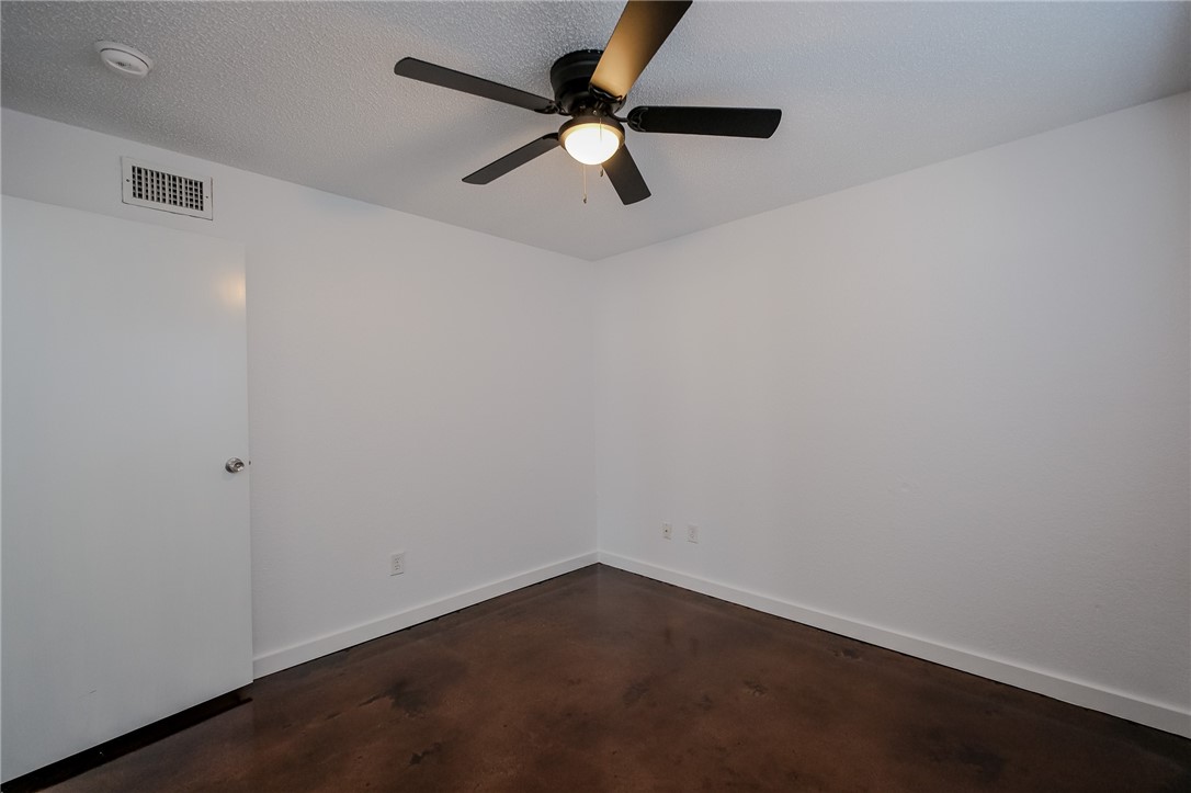 6641 Rhine Dr B Corpus Christi TX 78412