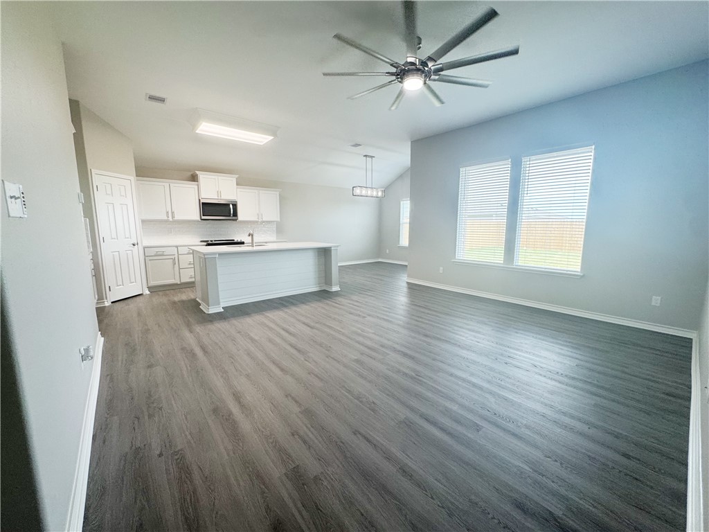 1258 Thames Chase Drive Corpus Christi TX 78415